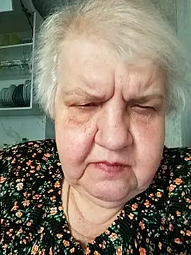 HapinessLovee online show from May 2026 04:04:02 PM