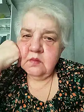 HapinessLovee online show from May 2026 10:51:02 AM