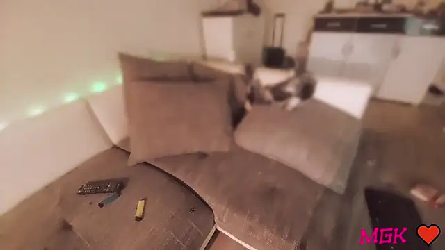 mindfvkc online show from January 2026 02:33:01 PM