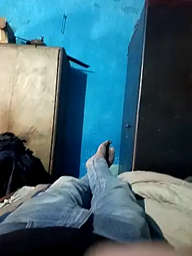 Snapshot of amanK2002 chatting on December 2025 06:30:02 AM amanK2002 online show from December 2025 06:30:02 AM