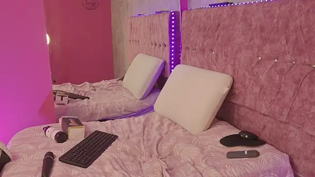 Mariana chs online show from June 2026 10:15:01 PM