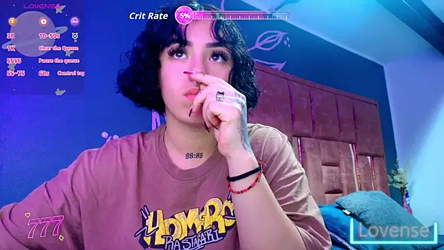 Snapshot of Kiara_Fox__ chatting on May 2026 09:51:02 PM Kiara Fox online show from May 2026 09:51:02 PM