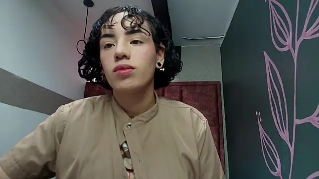 Snapshot of Kiara_Fox__ chatting on May 2026 09:42:02 PM Kiara Fox online show from May 2026 09:42:02 PM