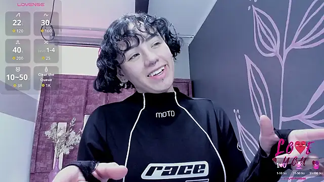 Kiara Fox   online show from March 2026 09:43:02 PM