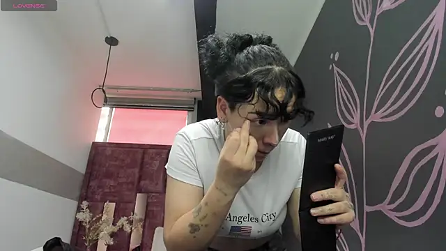 Kiara Fox   online show from March 2026 09:24:02 PM