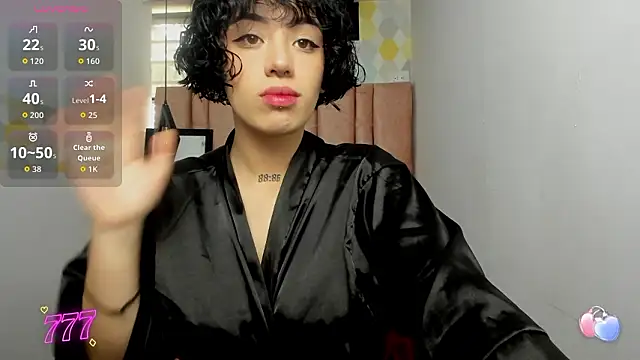 Kiara Fox   online show from March 2026 06:02:01 PM