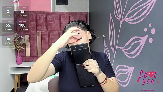 Kiara Fox   online show from February 2026 07:56:01 PM