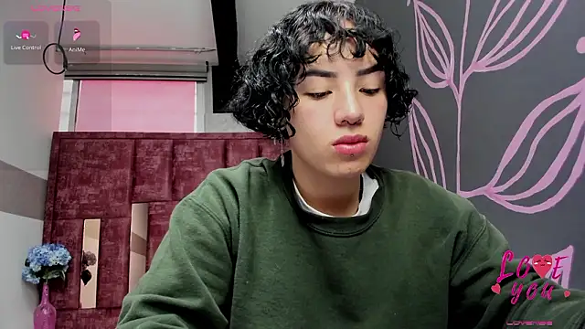 Kiara Fox   online show from February 2026 07:57:02 PM