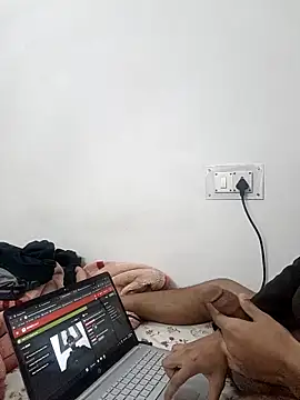 Snapshot of Bigdickboy2406 chatting on December 2025 06:24:01 PM Bigdickboy2406 online show from December 2025 06:24:01 PM