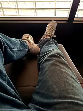 jonas camboy online show from March 2026 04:33:02 PM