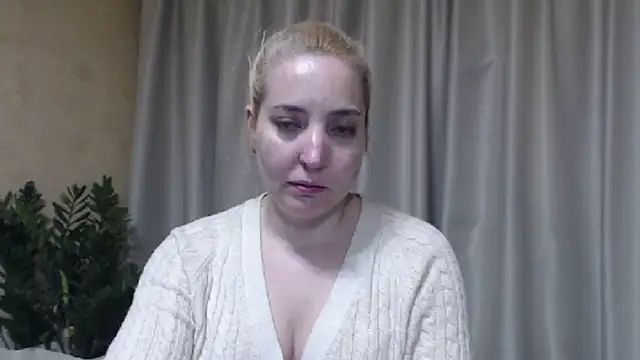 Snapshot of sweetpussy chatting on April 2026 01:57:02 PM sweetpussy online show from April 2026 01:57:02 PM