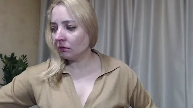 Snapshot of sweetpussy chatting on May 2026 02:55:01 PM sweetpussy online show from May 2026 02:55:01 PM