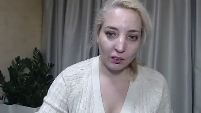 Snapshot of sweetpussy chatting on October 2025 01:46:02 PM sweetpussy online show from October 2025 01:46:02 PM