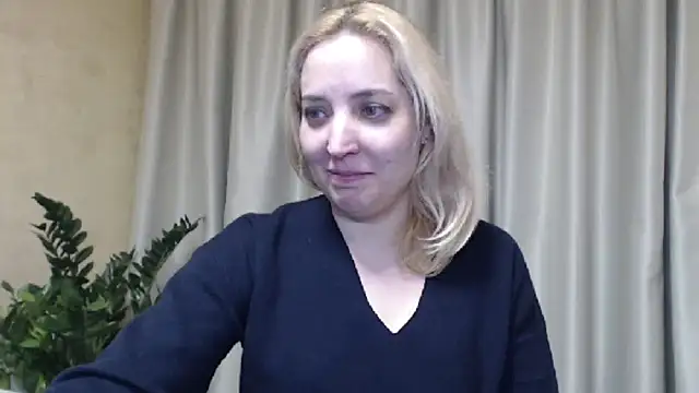 Snapshot of sweetpussy chatting on February 2025 06:37:01 PM sweetpussy online show from February 2025 06:37:01 PM