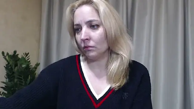 Snapshot of sweetpussy chatting on April 2026 03:31:02 PM sweetpussy online show from April 2026 03:31:02 PM