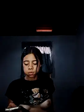 Vaness hot online show from March 2026 12:54:01 PM