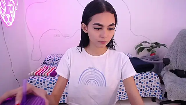 Sofia tgn online show from May 2026 06:38:01 PM