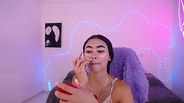 Sofia tgn online show from April 2026 04:41:02 PM