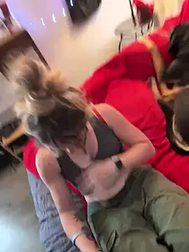 alluringpixie online show from April 2026 02:00:01 PM