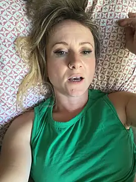 alluringpixie online show from May 2026 10:33:01 PM