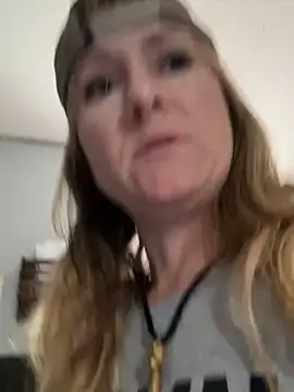 alluringpixie online show from March 2026 02:04:01 PM