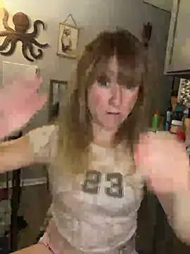 alluringpixie online show from May 2026 03:33:01 PM
