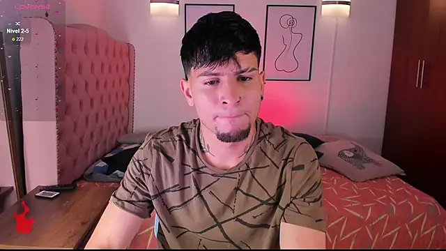 vaalentiino online show from February 2026 01:14:02 AM