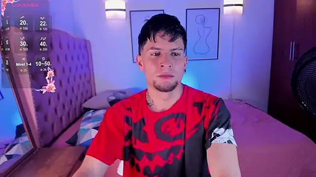 vaalentiino online show from March 2026 06:26:01 PM