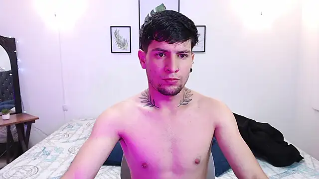 vaalentiino online show from March 2026 03:12:02 PM