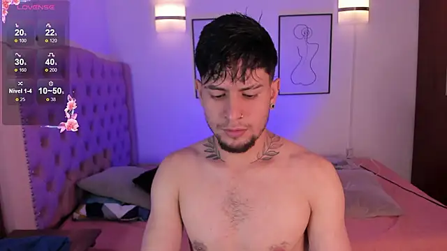 vaalentiino online show from February 2026 09:47:01 PM