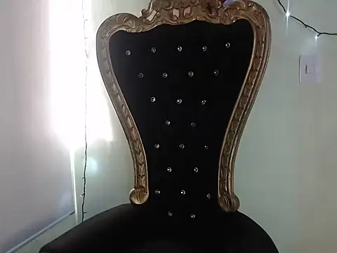 Snapshot of _angel34 chatting on December 2025 12:11:01 PM angel34 online show from December 2025 12:11:01 PM