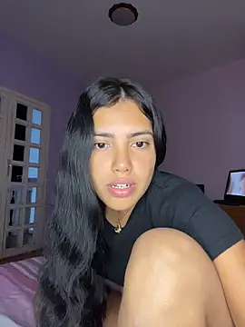  Laurentt  online show from February 2026 09:42:02 AM