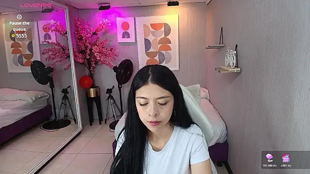 Emily osman online show from February 2026 12:46:02 PM