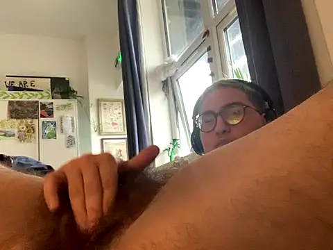 fathairyftmslut online show from December 2025 10:03:01 AM