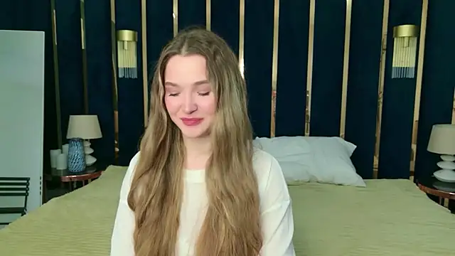 Lina Sinerz online show from February 2026 08:31:02 PM