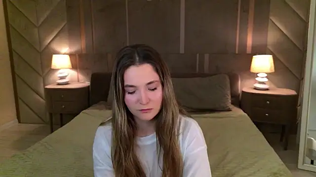 Lina Sinerz online show from March 2026 08:46:02 PM