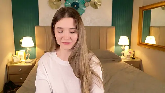 Lina Sinerz online show from March 2026 03:45:01 PM