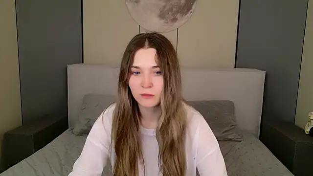 Lina Sinerz online show from March 2026 05:30:02 AM