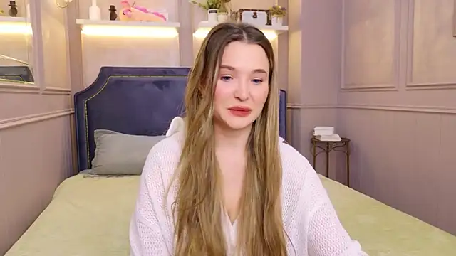 Lina Sinerz online show from February 2026 08:31:01 PM