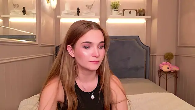 Lina Sinerz online show from June 2026 04:32:01 AM