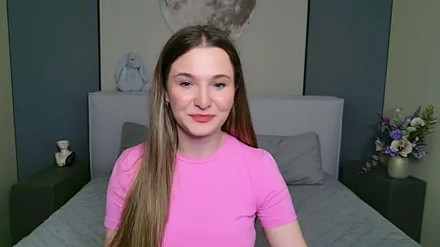 Lina Sinerz online show from May 2026 03:25:02 PM