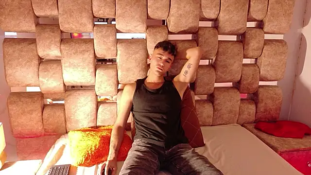 KathyAiden online show from March 2026 07:35:01 PM