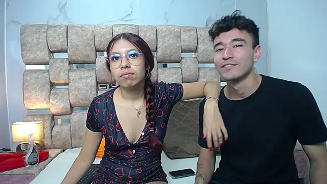 KathyAiden online show from April 2026 07:52:01 PM