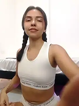 litle slut online show from May 2026 08:35:01 PM