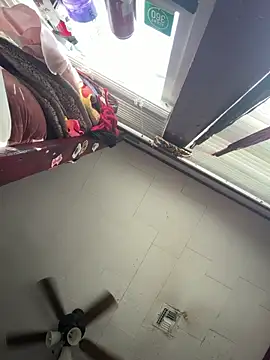 rosiebuddy online show from March 2026 04:18:02 PM