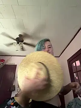 Snapshot of rosiebuddy chatting on February 2026 06:27:02 PM rosiebuddy online show from February 2026 06:27:02 PM