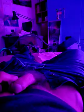 barbone15 online show from April 2026 08:42:02 PM