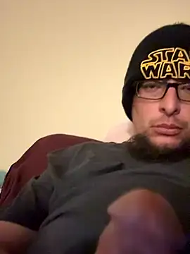 Snapshot of GhostXNINX chatting on December 2025 02:17:02 AM GhostXNINX online show from December 2025 02:17:02 AM