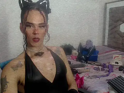 michaeldissts online show from December 2025 06:59:01 AM