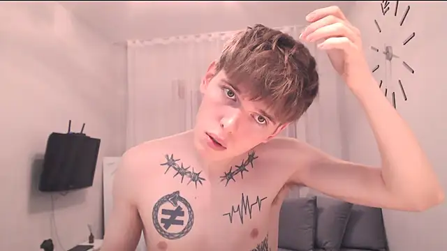 Fredd Xanders online show from May 2026 10:32:02 PM